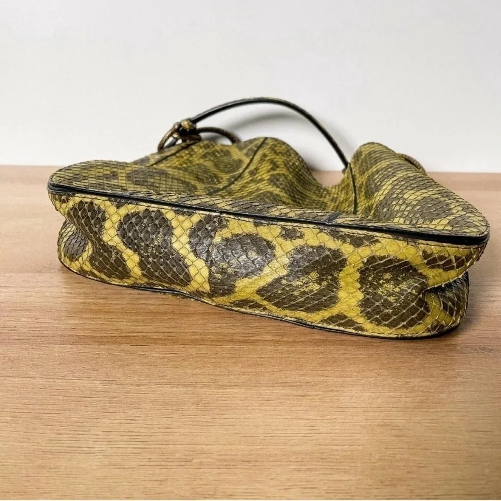 Bottega Veneta Natural Anaconda Loop Bag - Picture 3 of 10